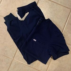 Mens Figs navy blue jogger set